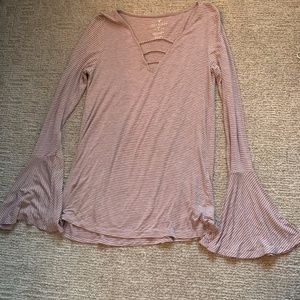 American Eagle Shirt Flared Sleeves